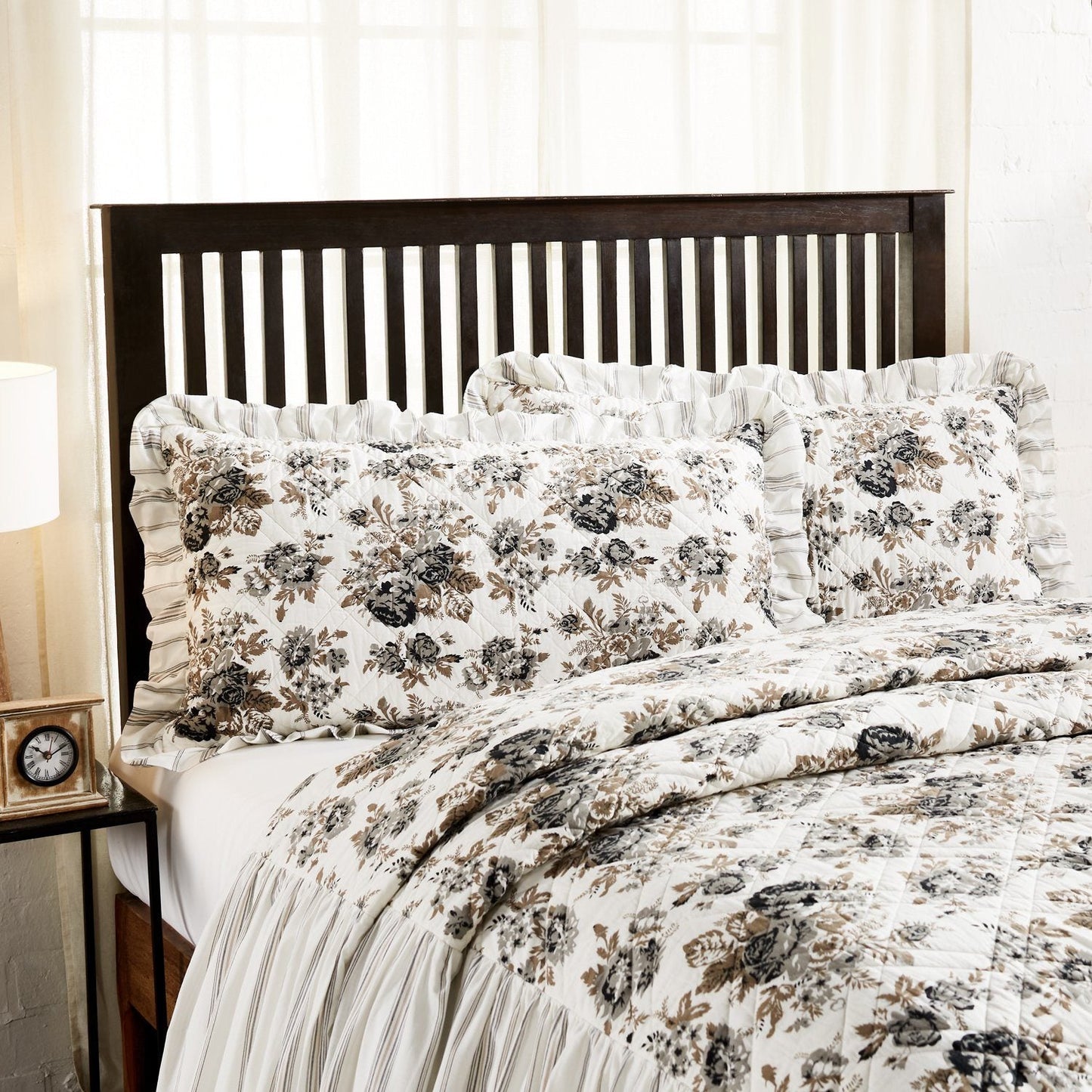 Annie Portabella Floral Ruffled King Sham 21x37"