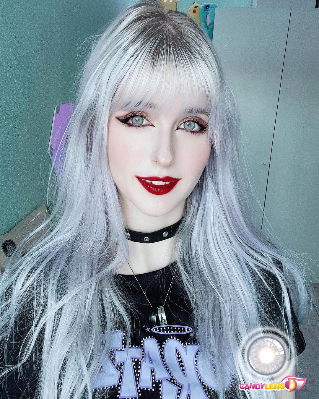 Pola Blue Color Contacts