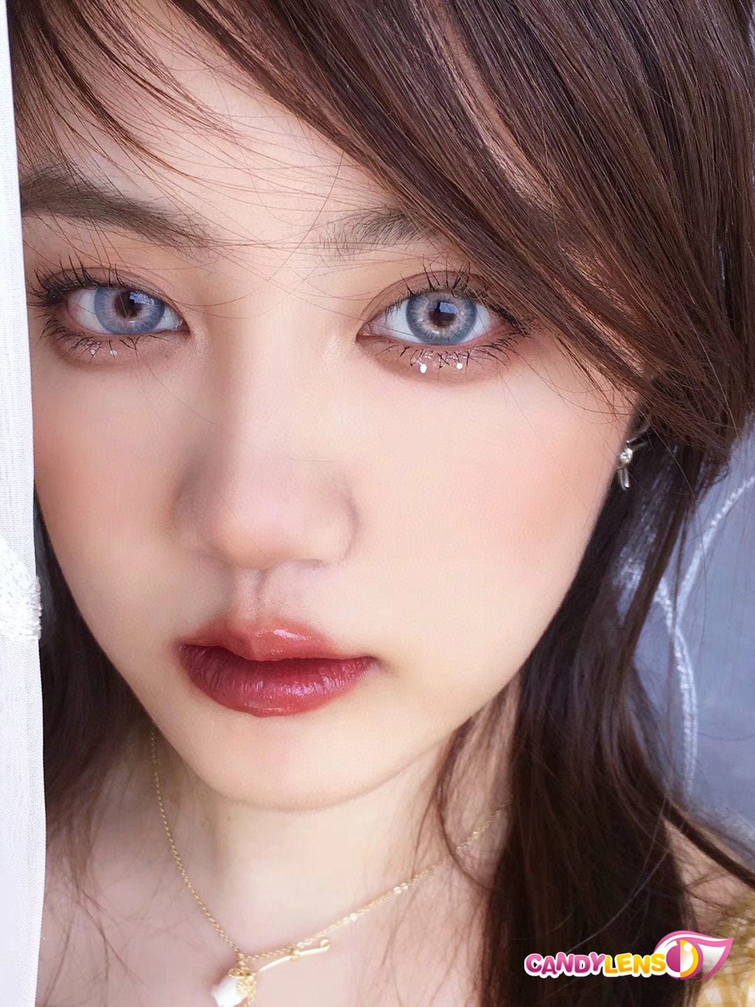 Pola Blue Color Contacts